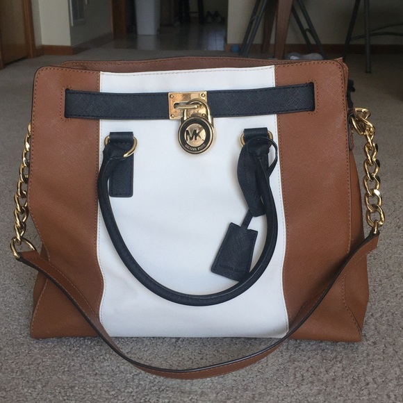 Michael Kors Handbags - Michael Kors Hamilton Bag - Large